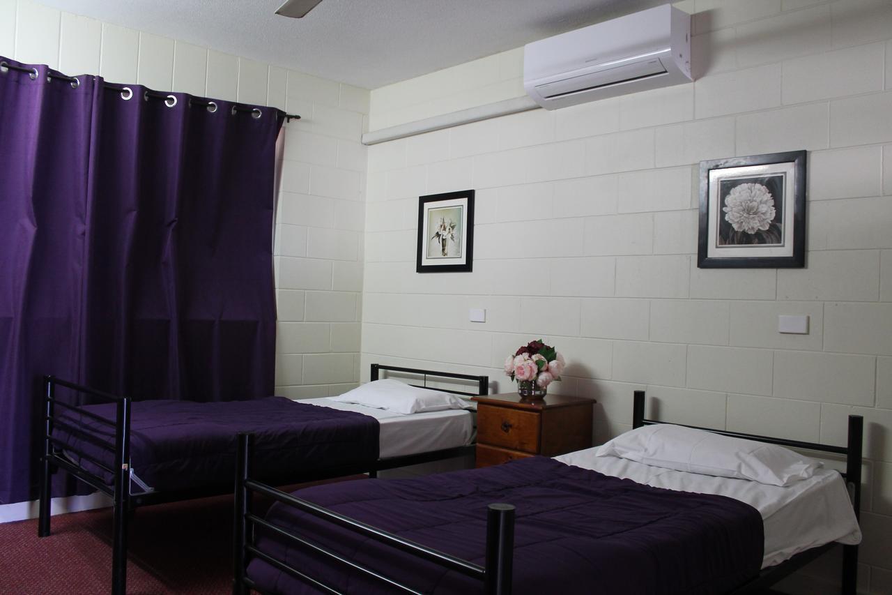 Foreign Exchange Accommodation-Beachside Townsville Exterior photo